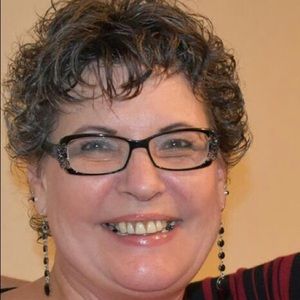 Meet your Posher, Cindy